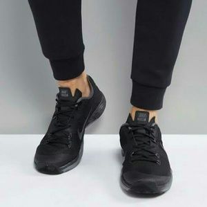 Nike Training Shoes Prime Iron DF Brand New